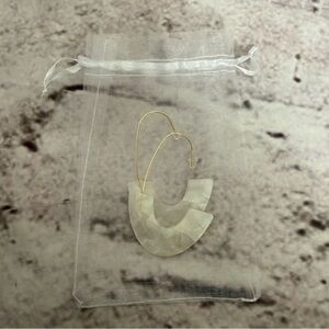 💰5/$20 Acrylic Resin Earrings